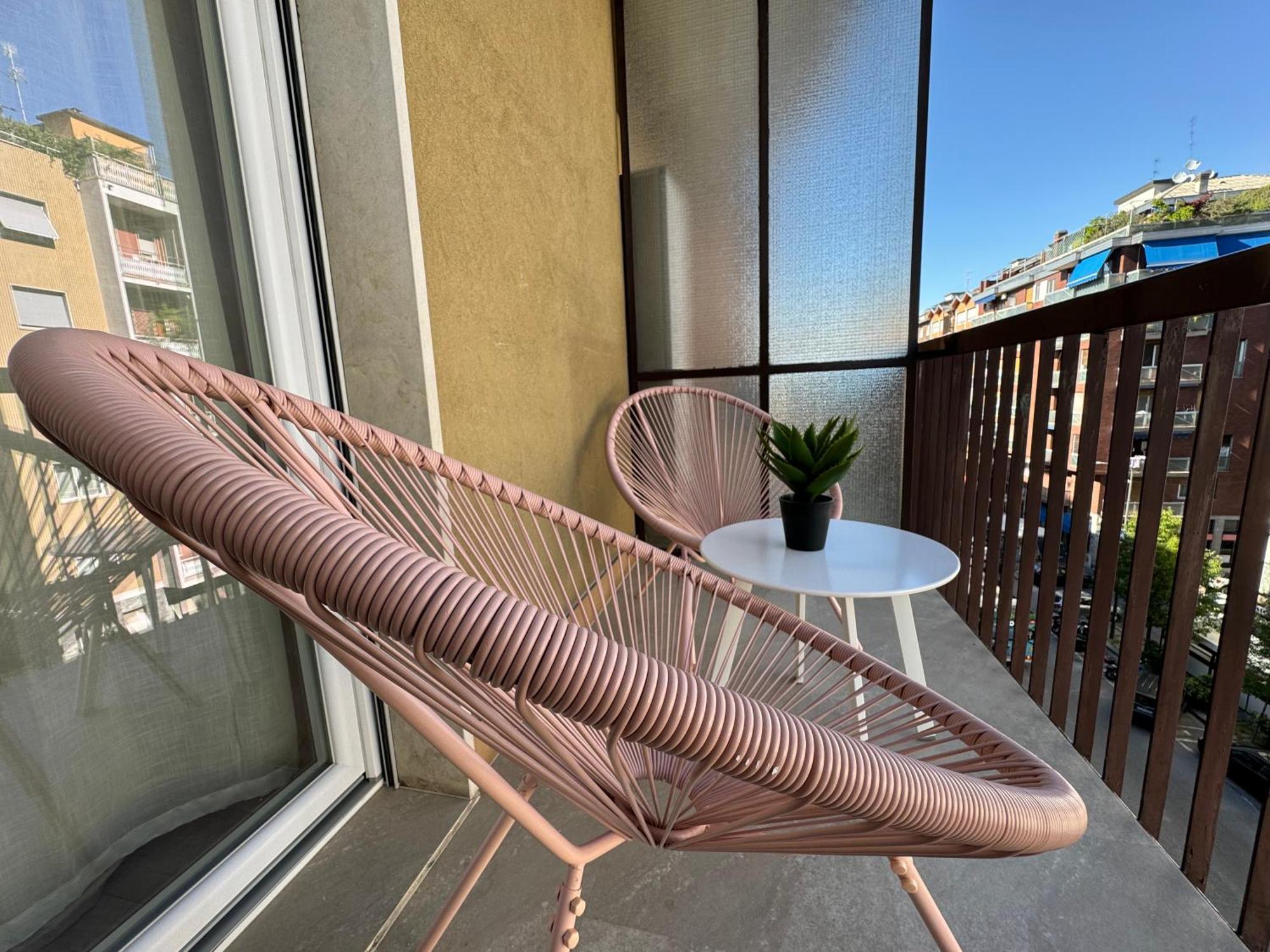 Meg Glamour Suite Milano Vicino I Navigli Exterior photo